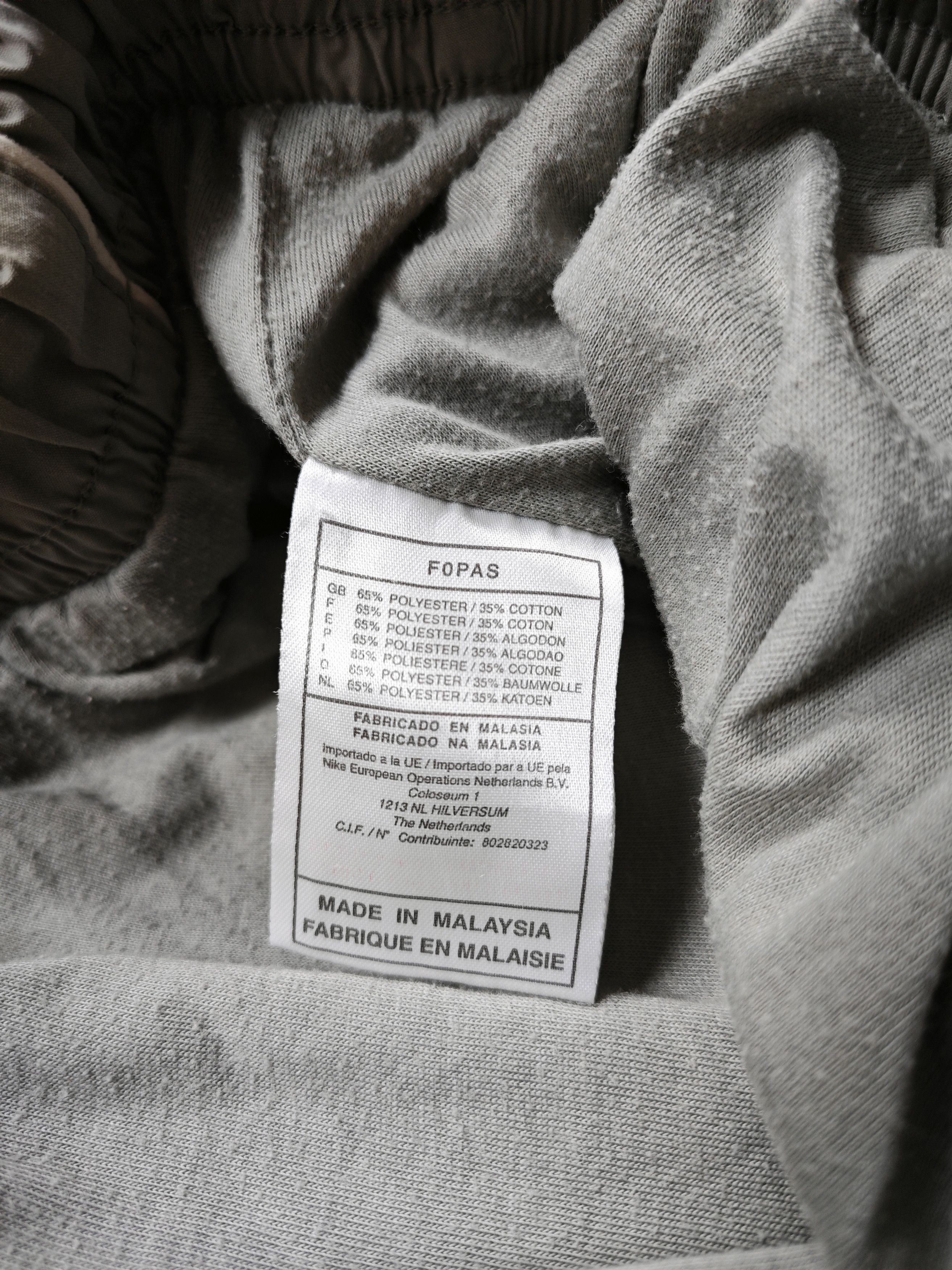 Nike Nike vintage pants Size US 33 - 10 Thumbnail