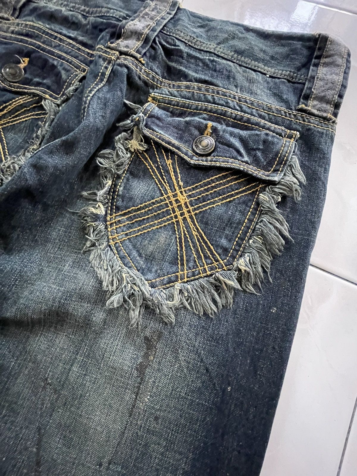 If Six Was Nine Shredded Studded Distressed Painter Japanese Brand Jeans Size US 32 / EU 48 - 18 Thumbnail