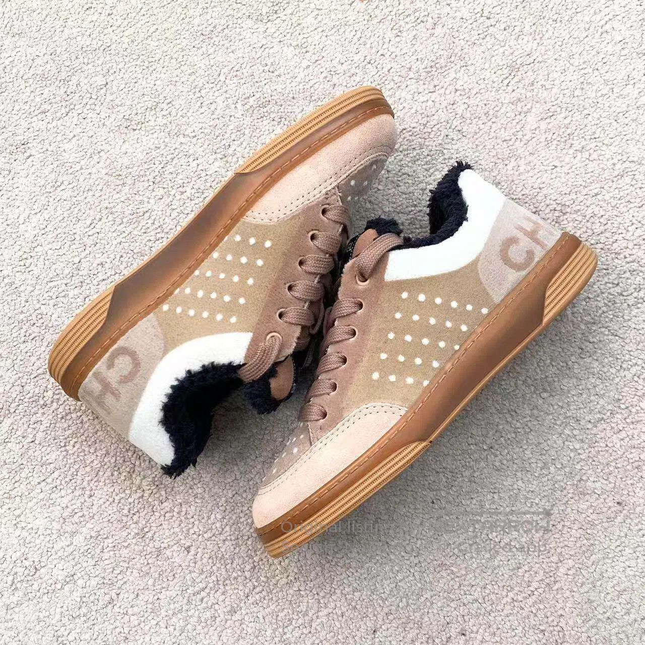 Chanel Chanel Suede color-blocking letter logo casual board shoes Size US 5 / IT 35 - 4 Thumbnail