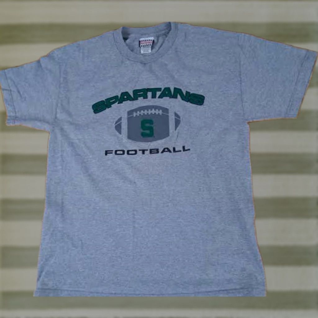 Vintage Footlocker Spartans Football Classic T-Shirt Gray MSU Medium Mens Short Sleeve Medium Gr ay Shirt Size US M / EU 48-50 / 2 - 1 Thumbnail