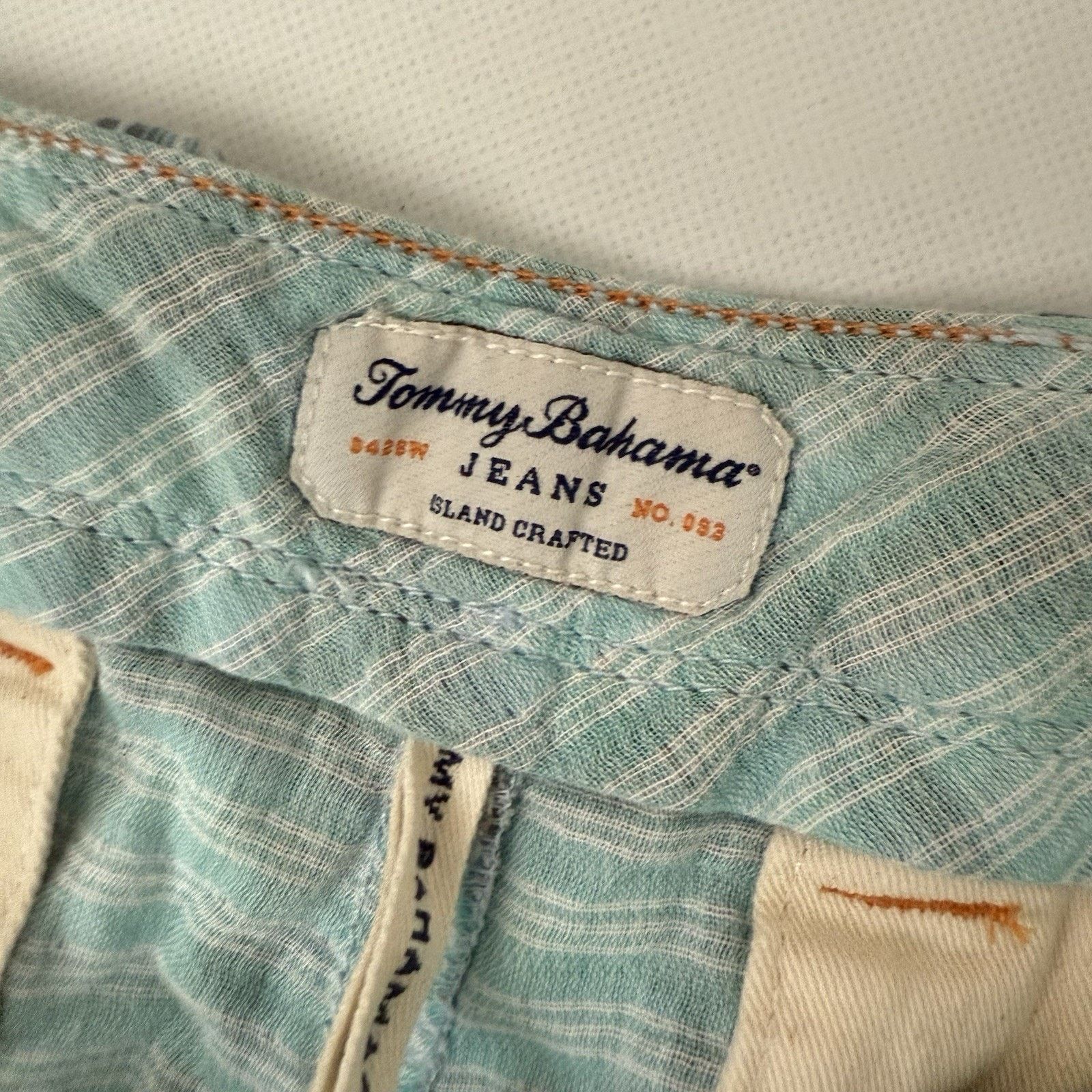 Tommy Bahama Tommy Bahama Shorts Blue Plaid Cargo High Rise Preppy Beach Size US 38 / EU 54 - 5 Thumbnail