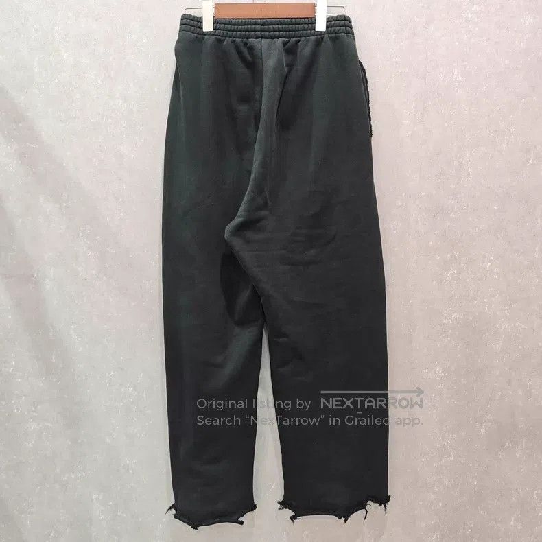 Balenciaga Balenciaga size XXS Distressed Double Ring Sport Pants Size US 27 - 6 Thumbnail
