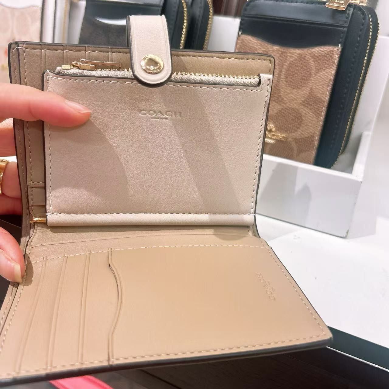 Coach 2 In 1 Wallet CCL71 Size ONE SIZE - 5 Thumbnail