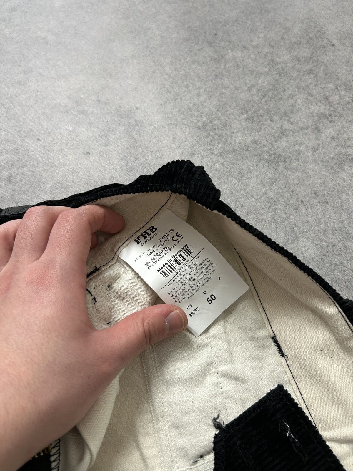 Japanese Brand FHB Zunftshorts corduroy cargo shorts mens 36/32 Size US 34 / EU 50 - 6 Thumbnail