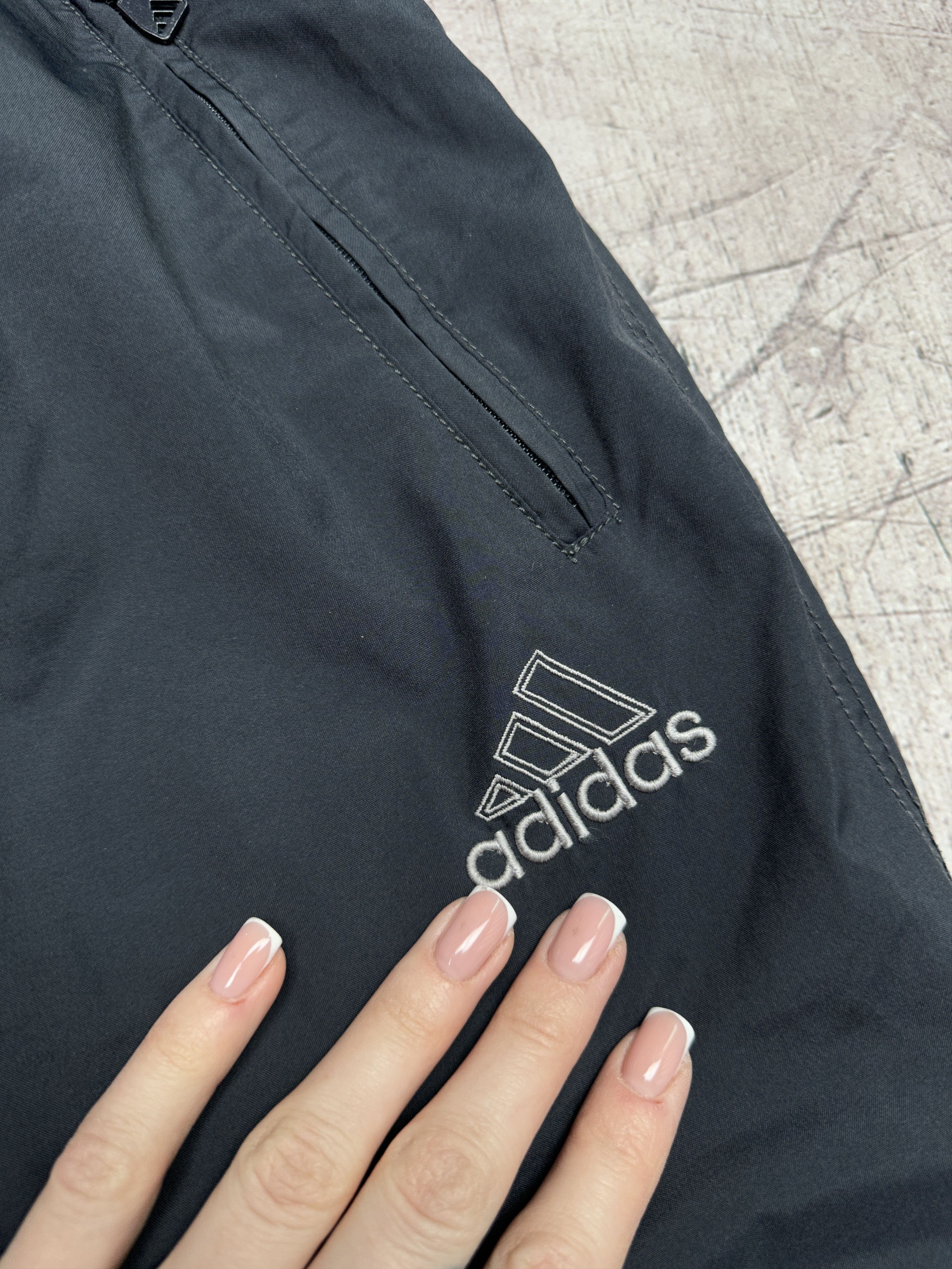 Adidas × Vintage Adidas Vintage Mens Nylon Track Pants Drill Size US 32 / EU 48 - 3 Thumbnail