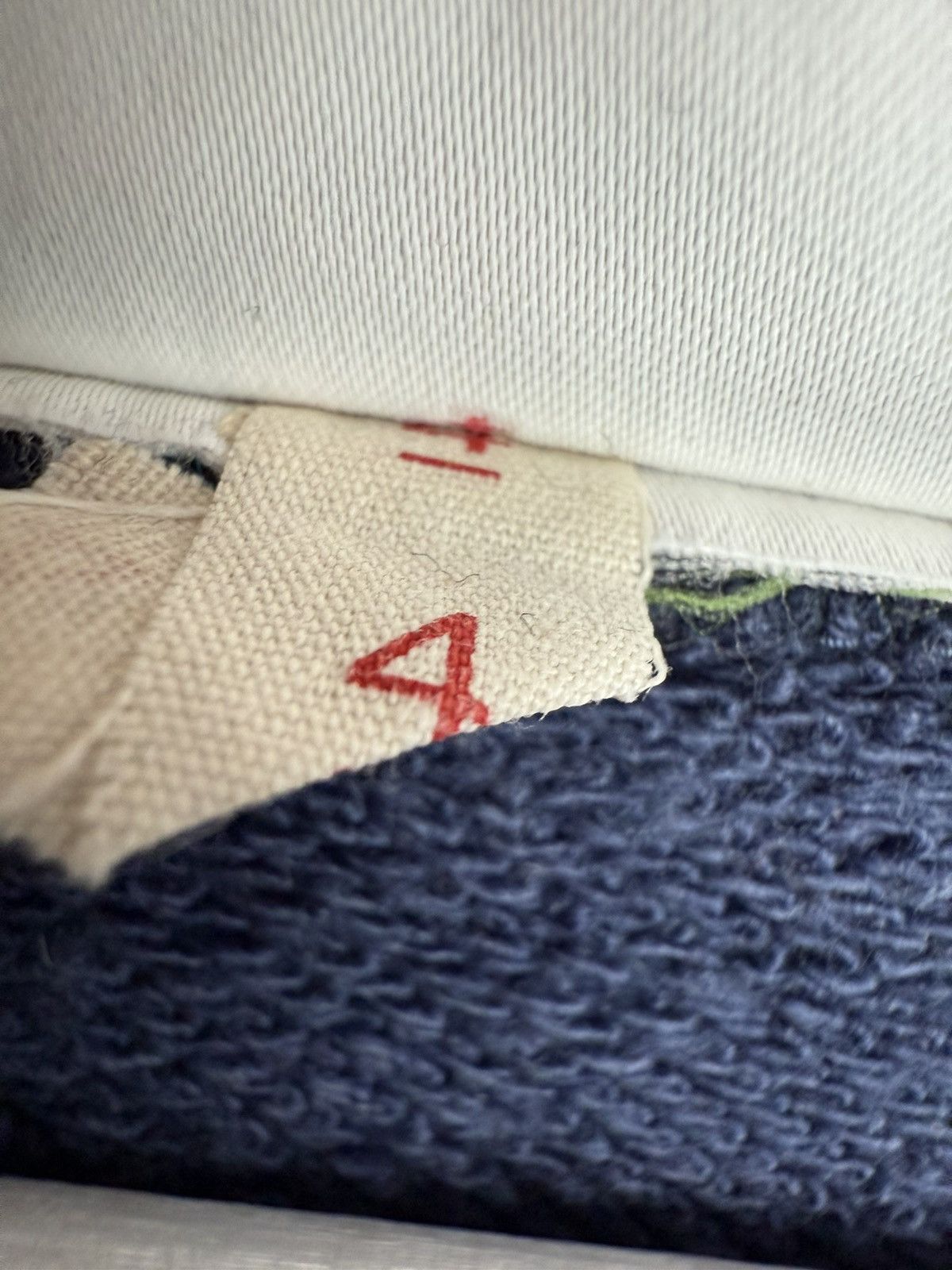 Lacoste × Vintage Vintage 90s Lacoste big logo navy boxy sweatshirt L old money Size US L / EU 52-54 / 3 - 5 Thumbnail