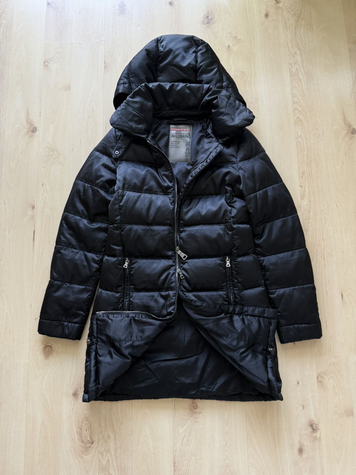 Prada Prada w’s down coat jacket Art. 28A062 Size M / US 6-8 / IT 42-44 - 2 Thumbnail
