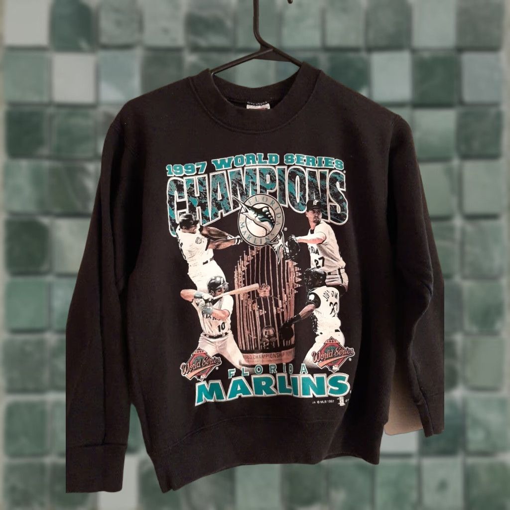 Vintage VINTAGE Florida Marlins World Series Champions Sweatshirt Miami 90s Boys M Sweatshirt Size US M / EU 48-50 / 2 - 1 Thumbnail
