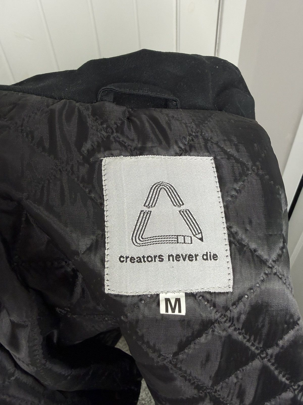 Other Free From Death ANTI-HERD"JACKETSizeMediumwithPantsSize32x34 Size US M / EU 48-50 / 2 - 6 Thumbnail