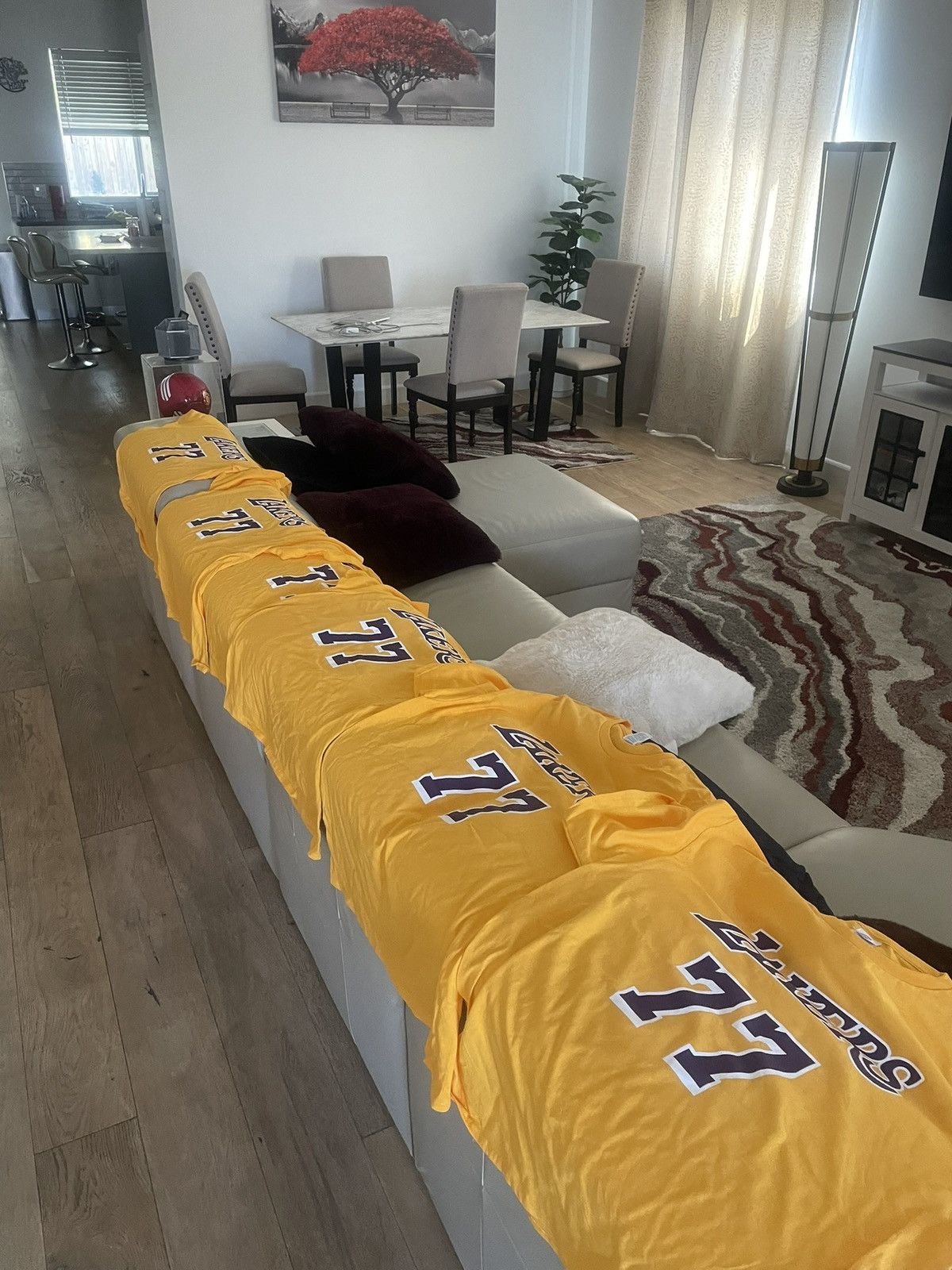 Vintage Luka Doncic T-Shirt Jersey Size US XL / EU 56 / 4 - 1 Preview