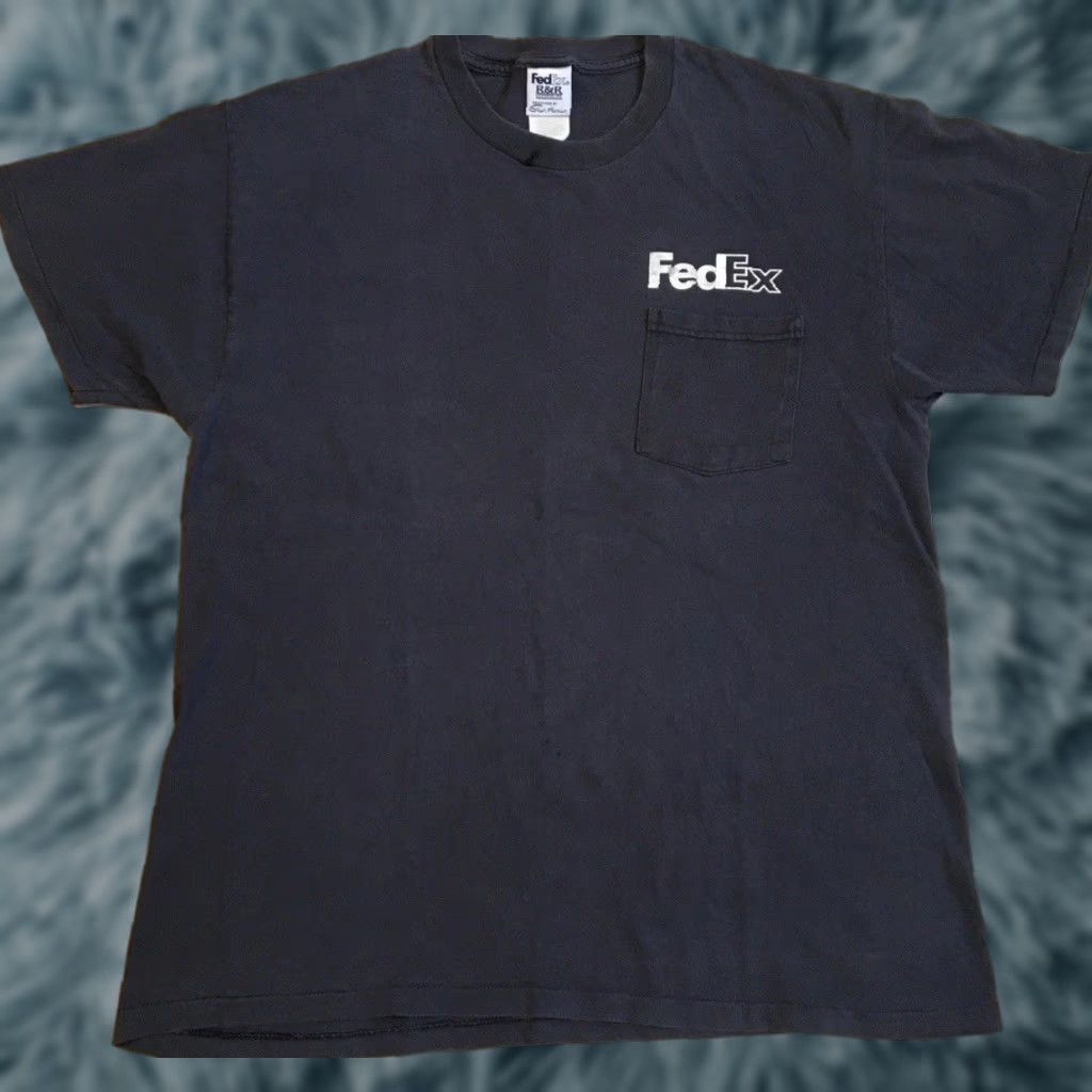Vintage VINTAGE FedEx 90s Shirt Men L Black Short Sleeve T-Shirt USPS Post Office Mail Grunge Humorous Employee Size US L / EU 52-54 / 3 - 1 Thumbnail