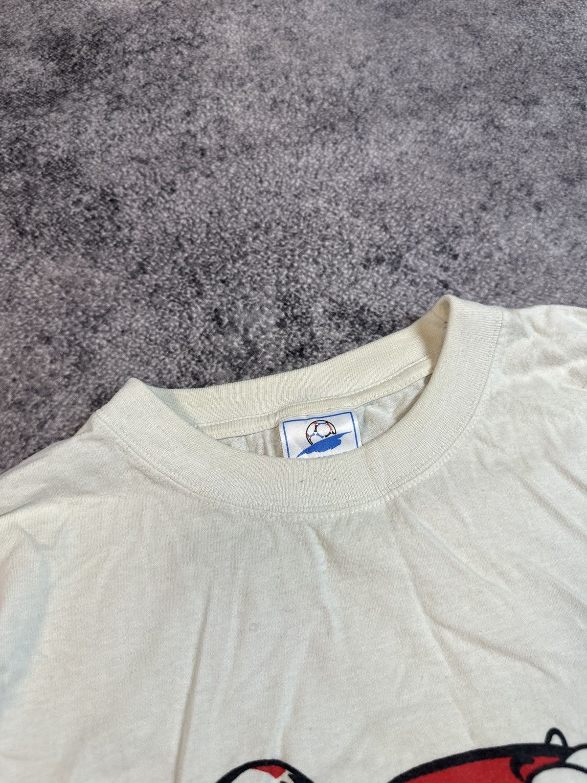 Vintage Vintage World Cup France 98 Logo T-shirt Streetwear Rare XL Size US XL / EU 56 / 4 - 5 Thumbnail