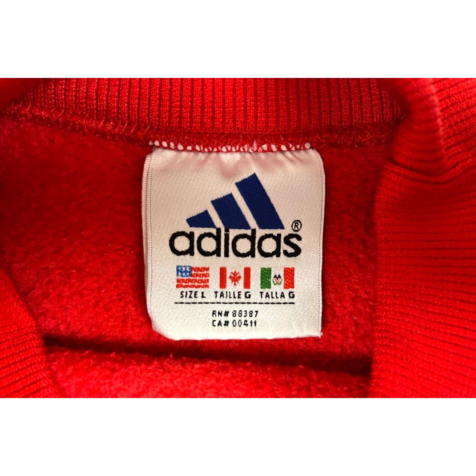 Adidas VINTAGE adidas Sweatshirt Men's 90s Crewneck L Red Mens Size US L / EU 52-54 / 3 - 6 Thumbnail