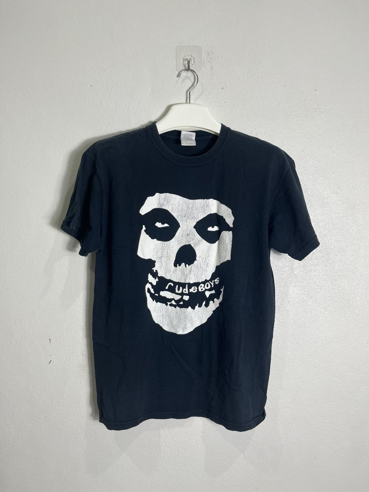 Vintage Vintage 00’s Misfits Big Logo Tshirt(faded black) Size US M / EU 48-50 / 2 - 1 Thumbnail