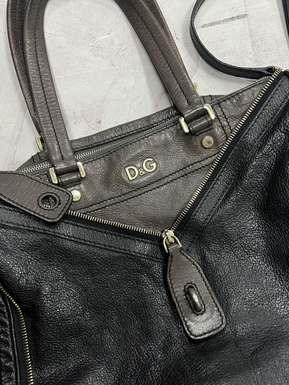 Designer × Dolce & Gabbana × Vintage Dolce & Gabbana Vilma Black Leather Handbag Size ONE SIZE - 3 Thumbnail