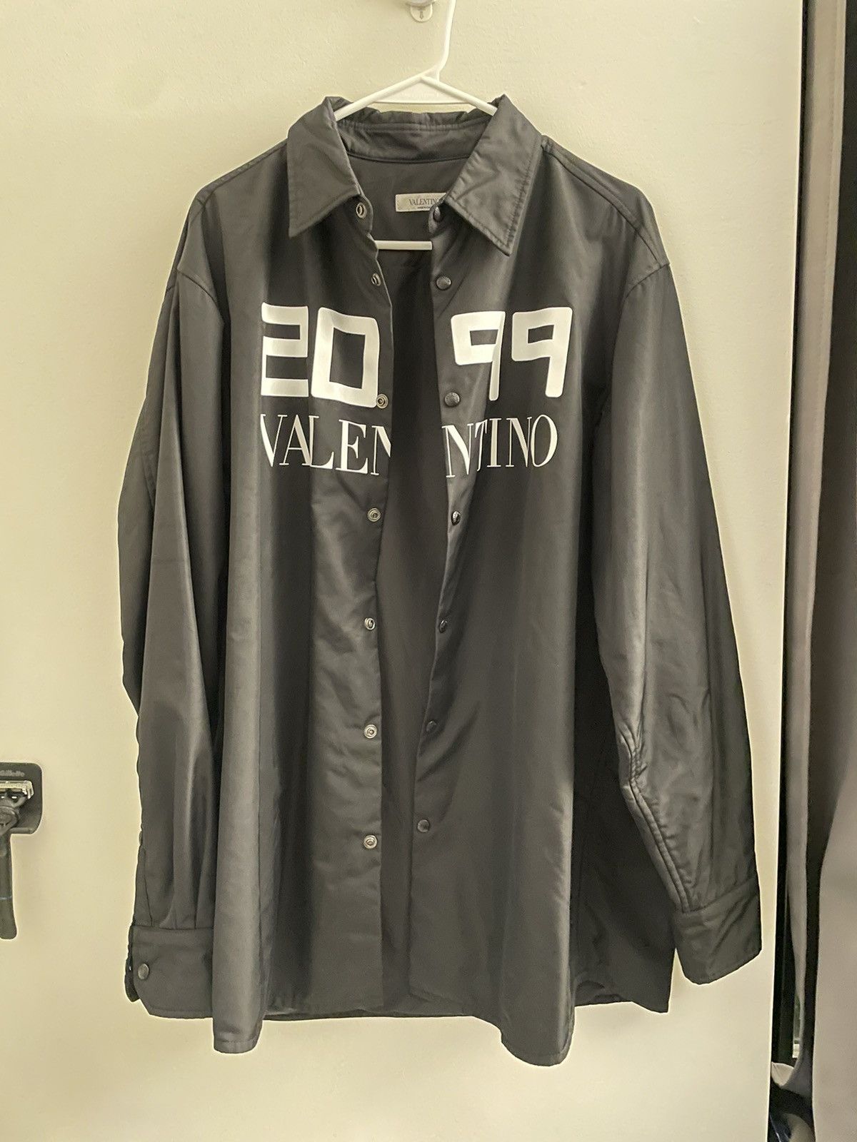 Valentino VALENTINO Logo Print Shirt Jacket Size US M / EU 48-50 / 2 - 3 Thumbnail