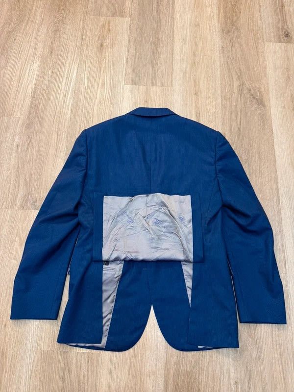Corneliani Corneliani Italy Academy Suit Virgin Wool 48 like new Size 48R - 4 Thumbnail
