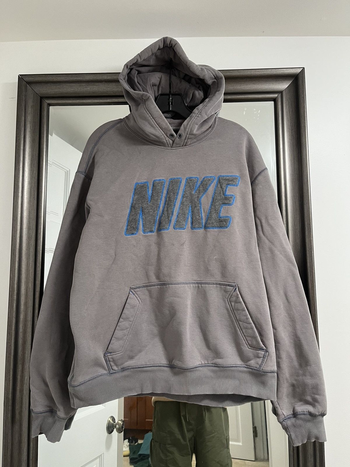 Nike Grey and blue Nike Spellout y2k hoodie vintage l size Size US L / EU 52-54 / 3 - 1 Thumbnail