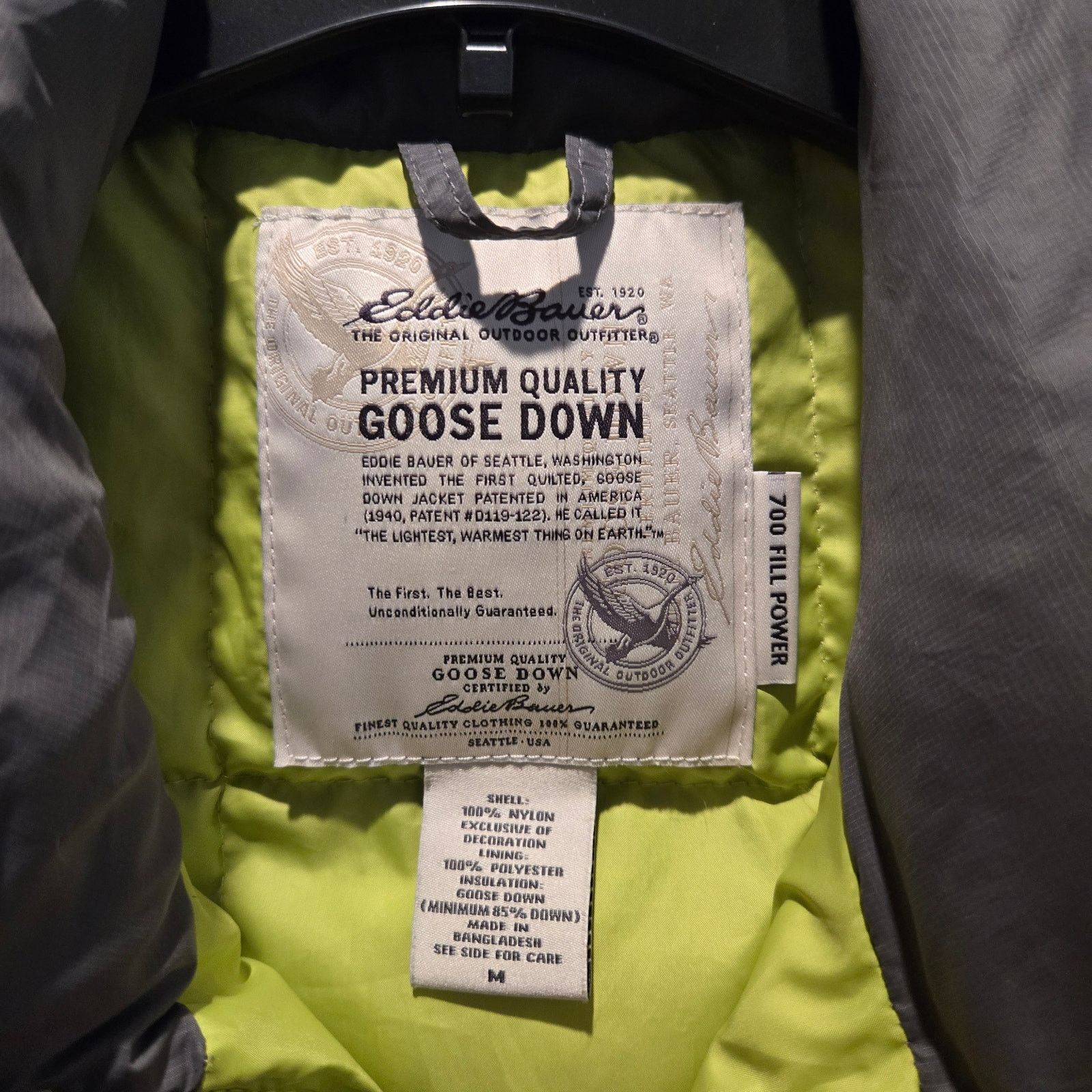 Eddie Bauer Eddie Bauer mens 700 fill power goose down vest sz M gray Size US M / EU 48-50 / 2 - 3 Thumbnail