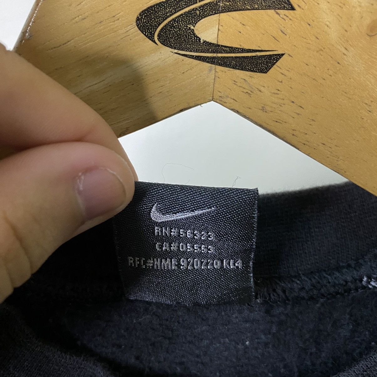 Nike × Vintage Vintage 2000s Nike Essential Embroidery Swoosh Sweatshirt Size US M / EU 48-50 / 2 - 4 Thumbnail