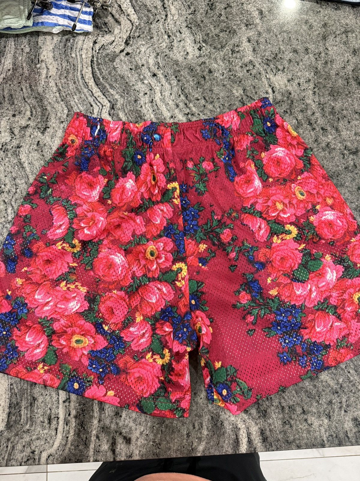 Eric Emanuel Eric Emanuel RARE Pink Garden Size US 32 / EU 48 - 3 Thumbnail