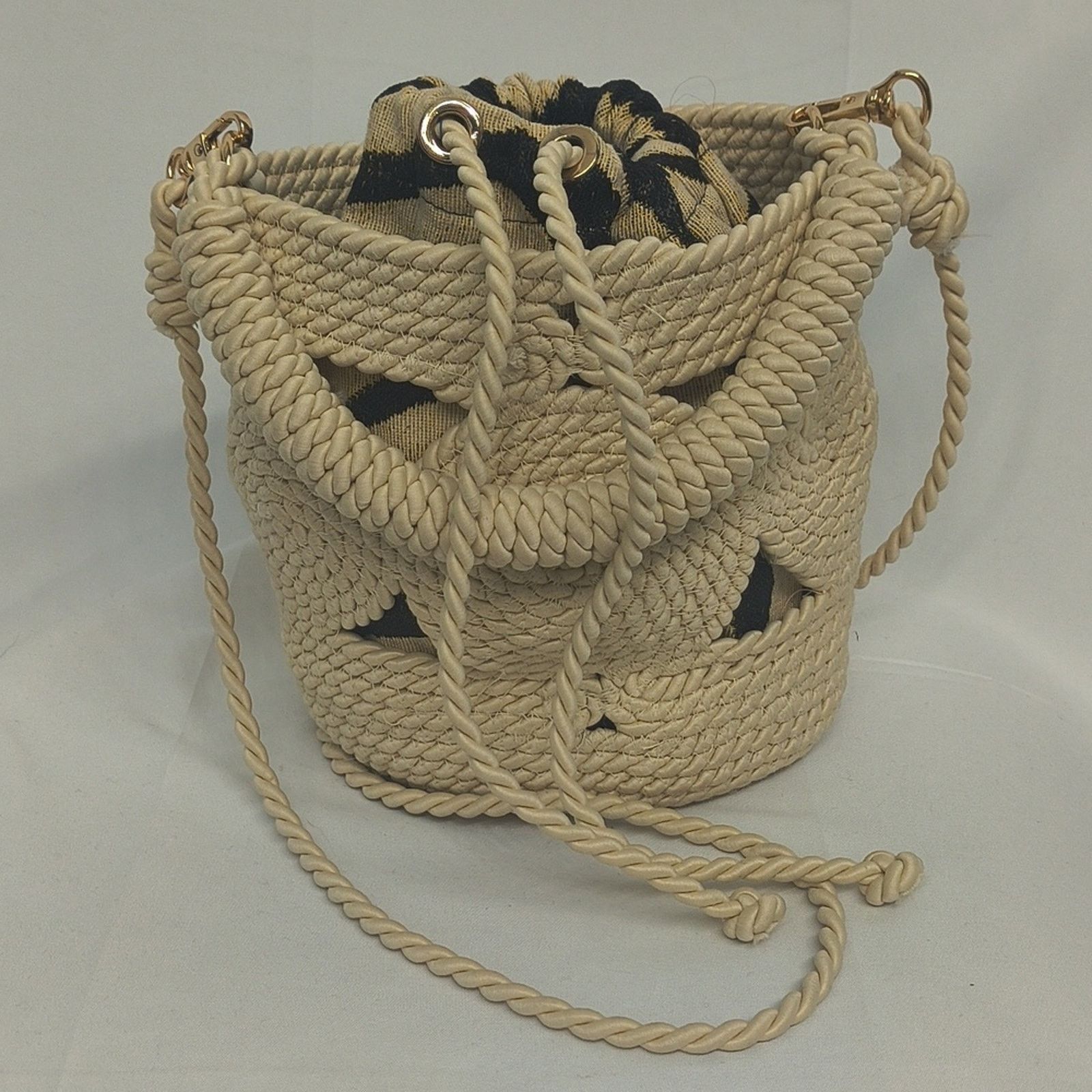Zara Zara Raffia Crochet Rope Bucket Bag Removable Strap Size ONE SIZE - 7 Thumbnail