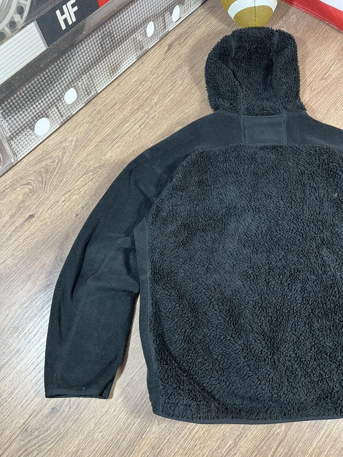 White Mountaineering White Mountaineering Uniqlo Rare Fleece Sherpa Size US M / EU 48-50 / 2 - 11 Thumbnail