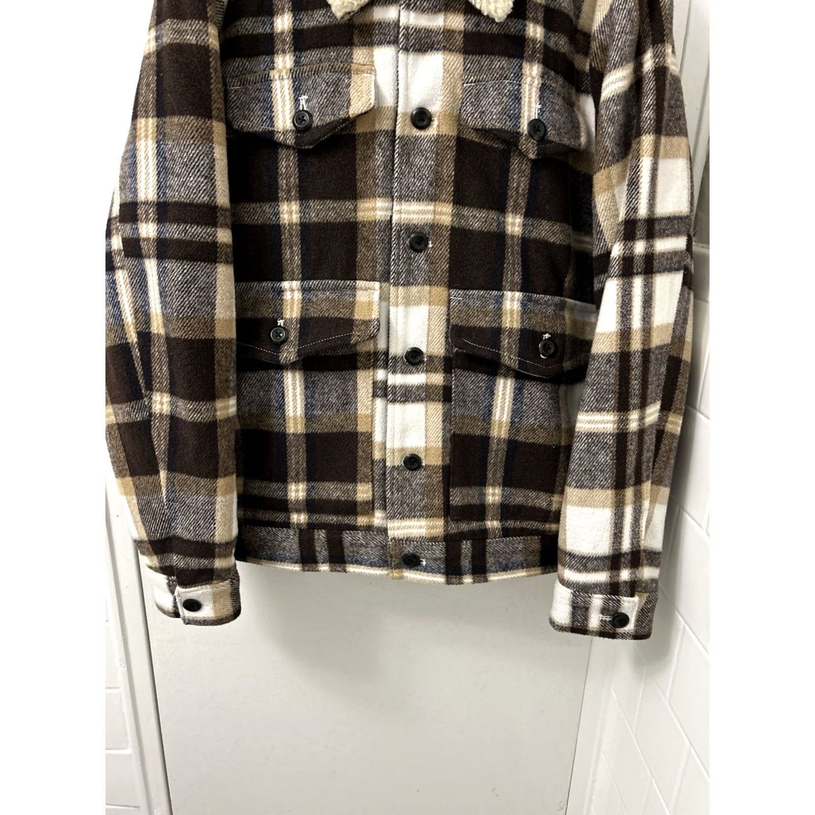 Banana Republic VINTAGE Banana Republic Jacket Mens M Brown Plaid Wool Sherpa Collar Pockets L/S Size US M / EU 48-50 / 2 - 3 Thumbnail