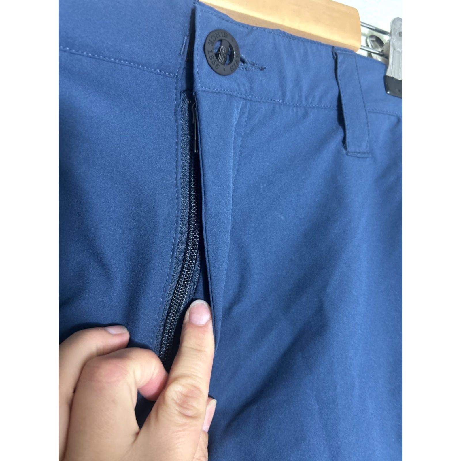 Orvis **Orvis Blue Tech Cargo Shorts Mens Size 32** User: Orvis Blue Tech Cargo Shorts Mens Size 32 Size US 32 / EU 48 - 6 Thumbnail