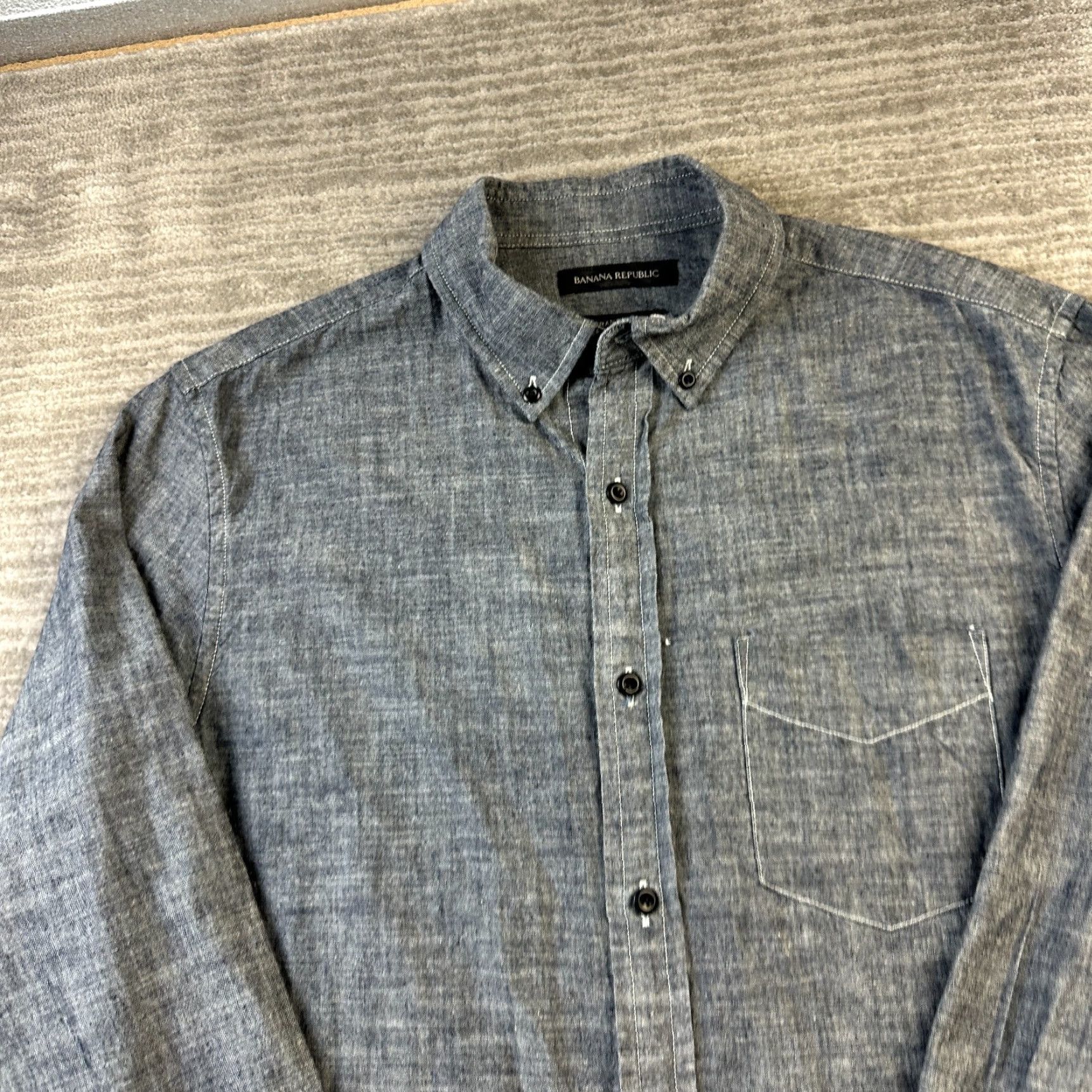 Banana Republic Banana Republic Shirt Mens Medium Blue Chambray Button Up Grant Slim Fit Cotton Shirt Size US M / EU 48-50 / 2 - 3 Thumbnail