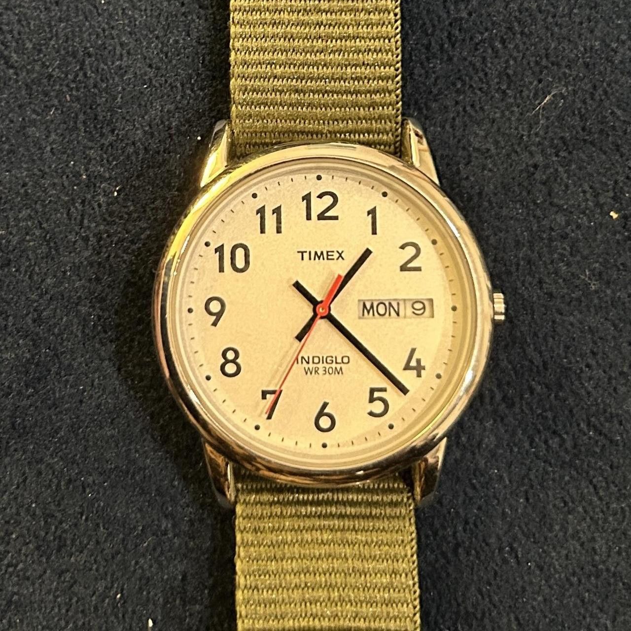 Timex Timex Indiglo Analog Watch Size 36 - 1 Thumbnail