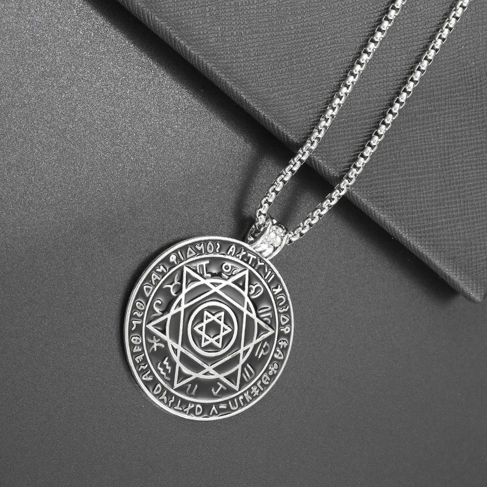 Jewelry × Vintage Vintage Round Star Necklace Size ONE SIZE - 2 Thumbnail