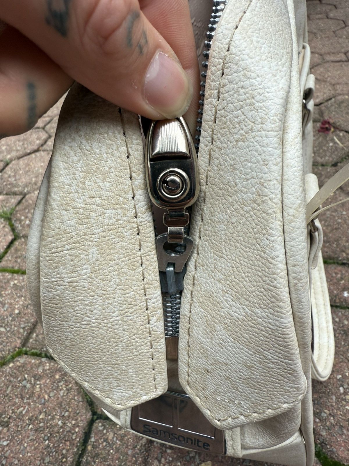 Vintage White Marble Leather Bag 1970s Zipper Detail made in Denver Size ONE SIZE - 12 Thumbnail