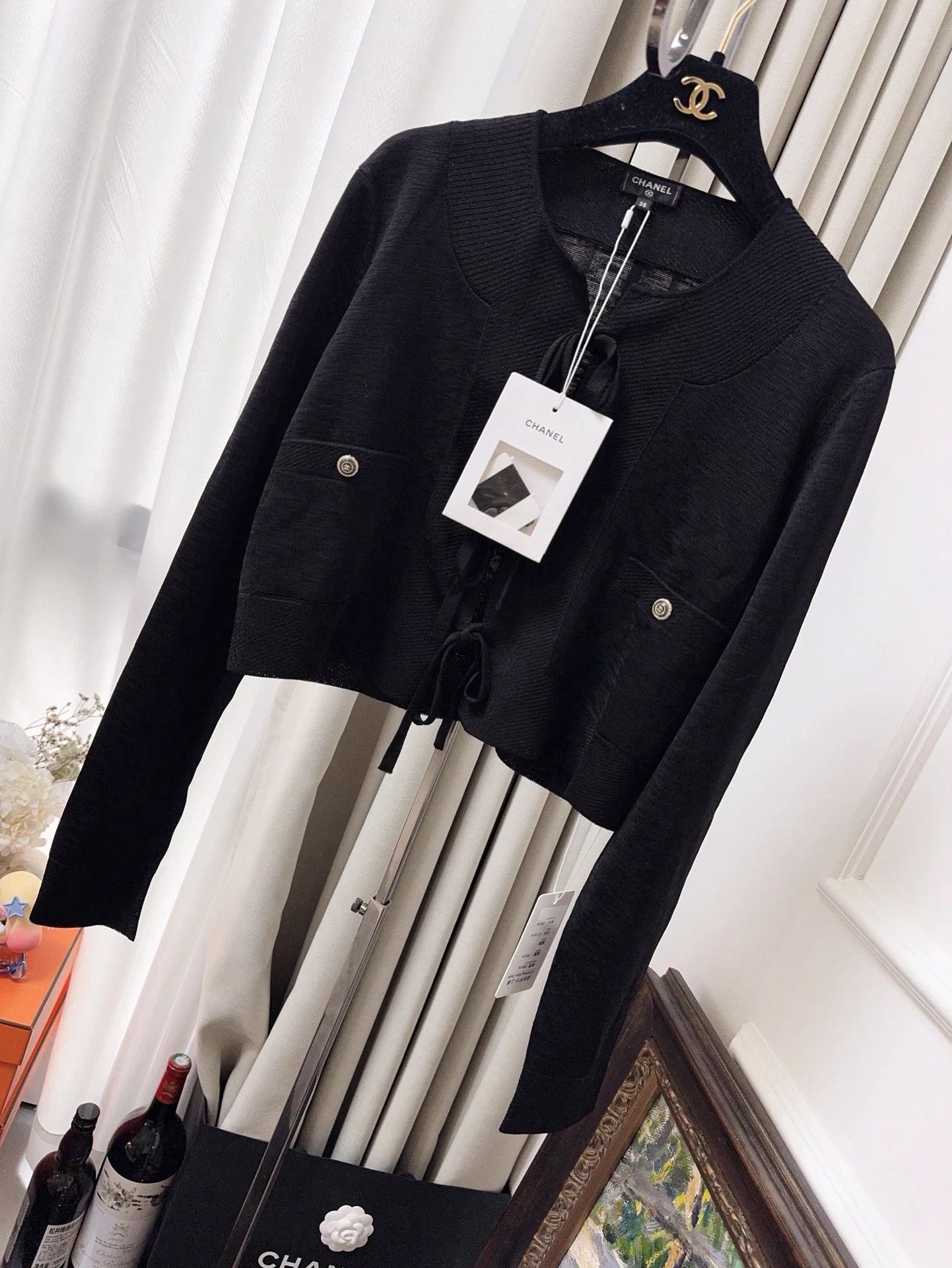 Chanel Chanel 21P Black Tied Bow Light Knit Cardi 38 New Size S / US 4 / IT 40 - 1 Thumbnail