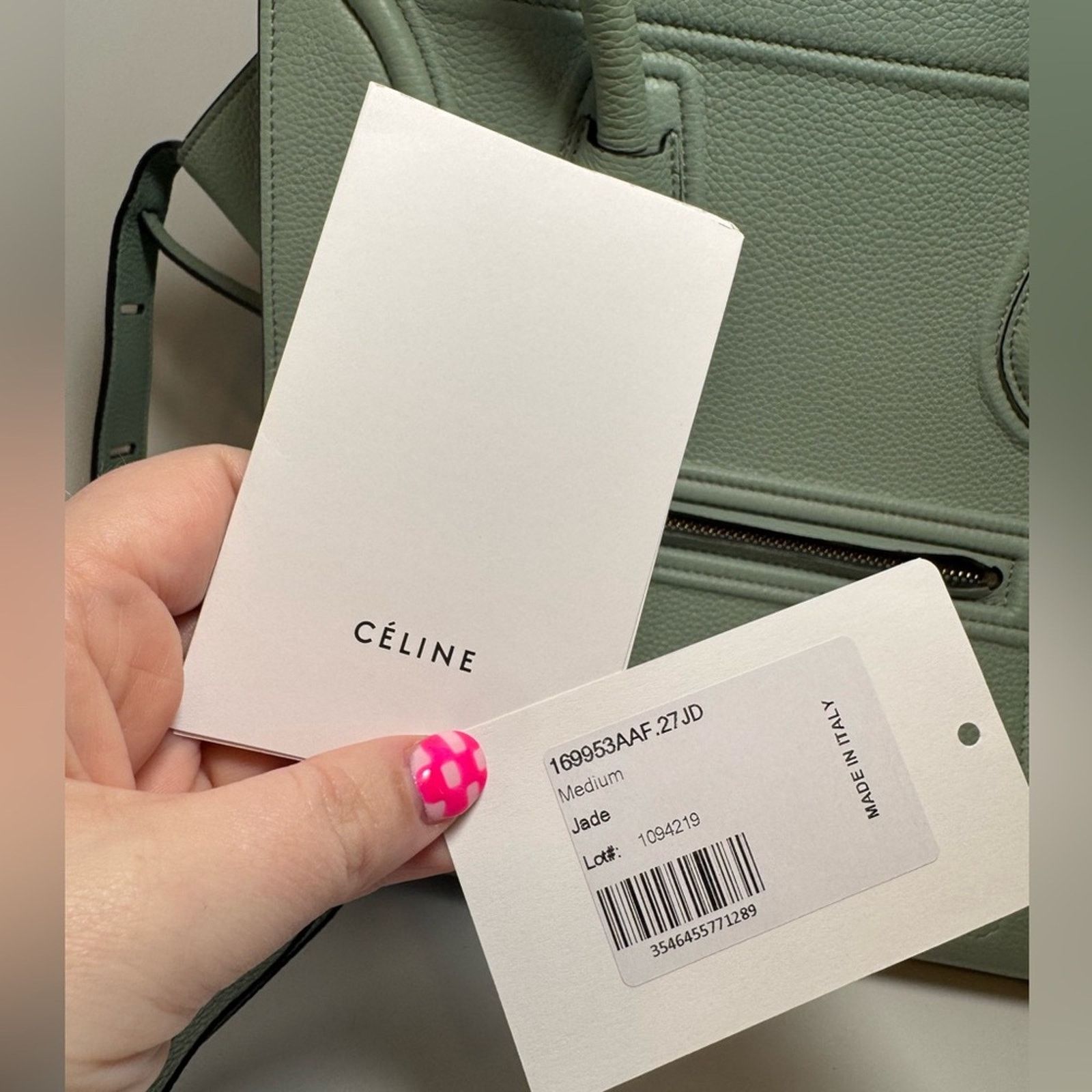 Celine Céline Phantom Tote Medium in Jade Green (Eucalyptus) W/Tag Size ONE SIZE - 2 Thumbnail