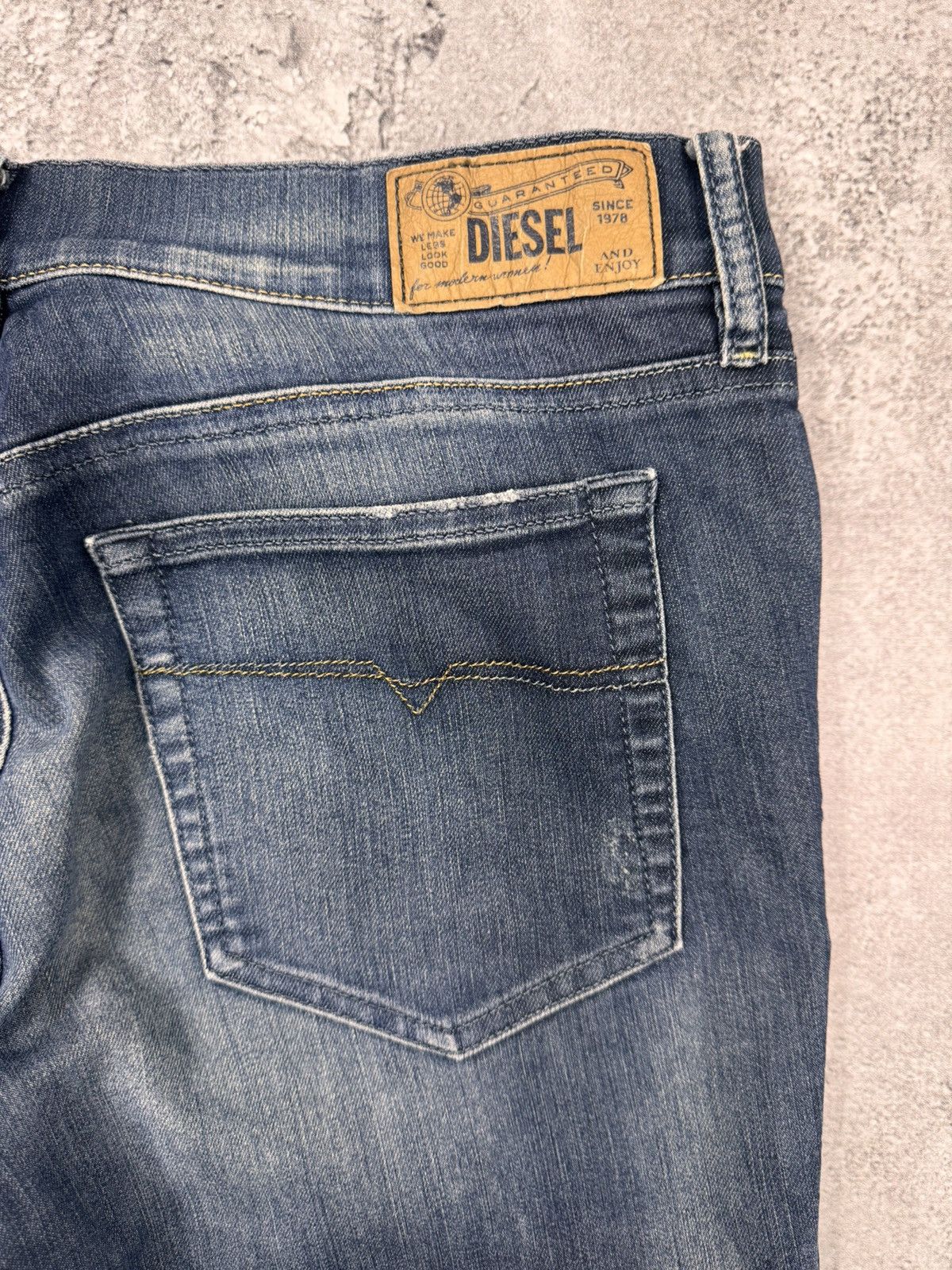 Diesel Diesel Men Jeans Blue Straight Fit Size 30 Size US 30 / EU 46 - 4 Thumbnail