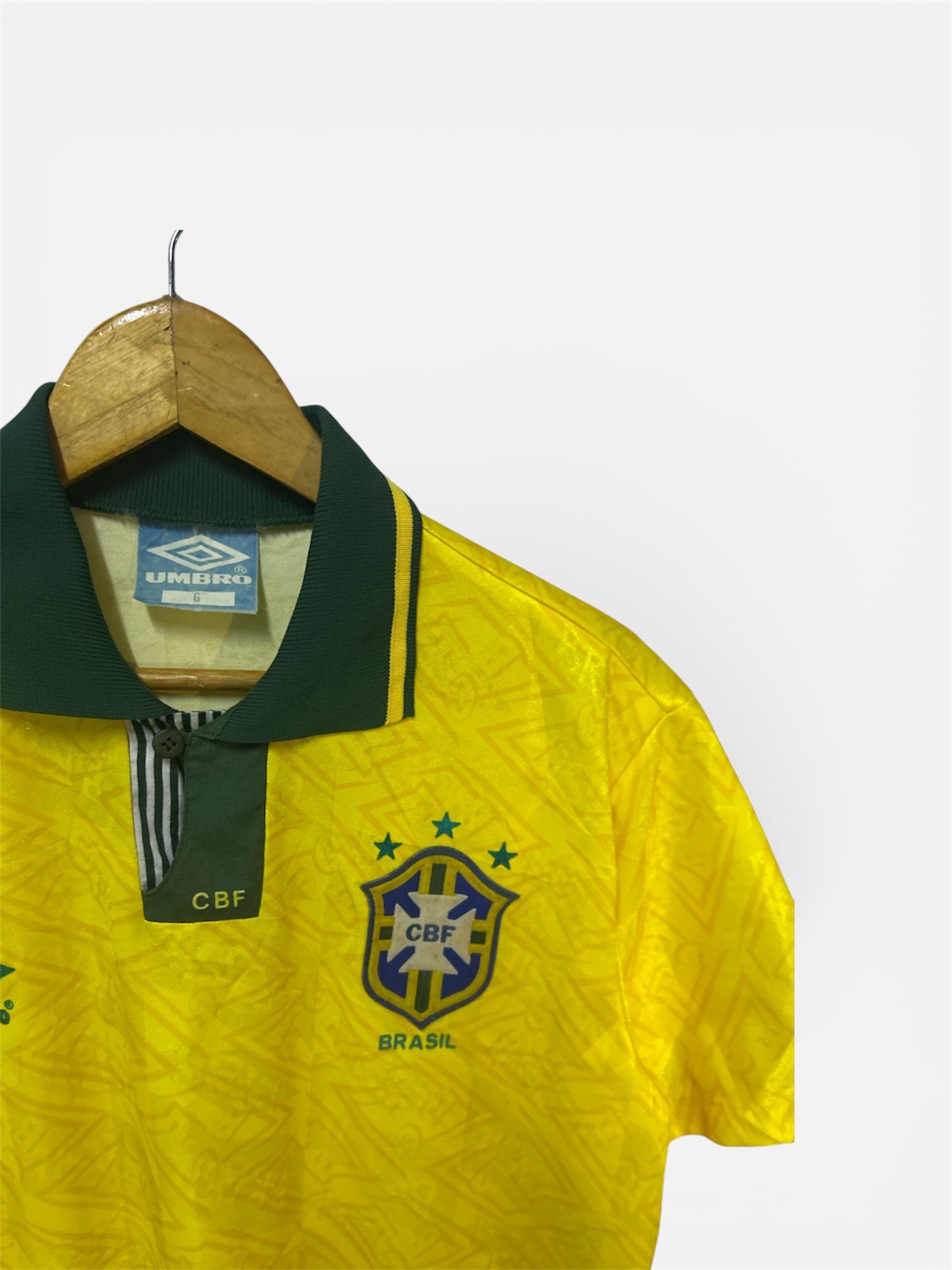 Umbro Rare BRAZIL 1991/1993 #4RicardoRocha soccer jersey UMBRO Size US L / EU 52-54 / 3 - 6 Thumbnail