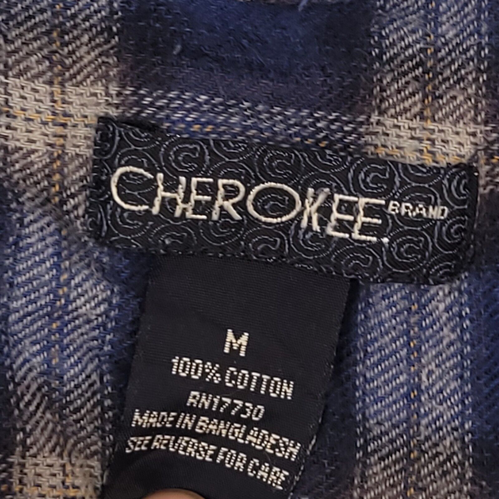 Cherokee Cherokee Tartan Flannel Button Up Shirt Mens Size M Blue Size US M / EU 48-50 / 2 - 3 Thumbnail