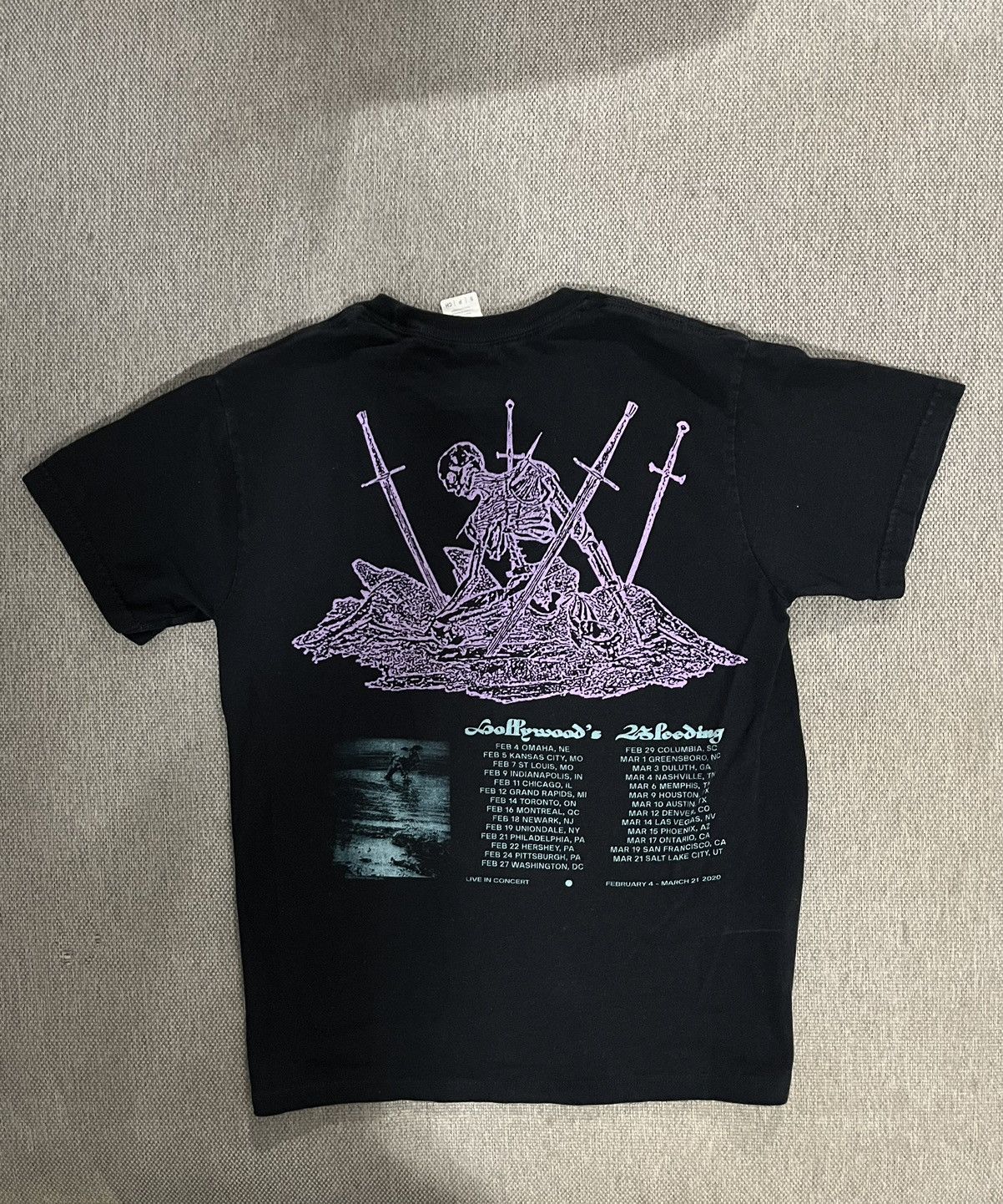 Band Tees × Rap Tees Post Malone Hollywoods bleeding 2020 Tour Tshirt Size US S / EU 44-46 / 1 - 2 Thumbnail