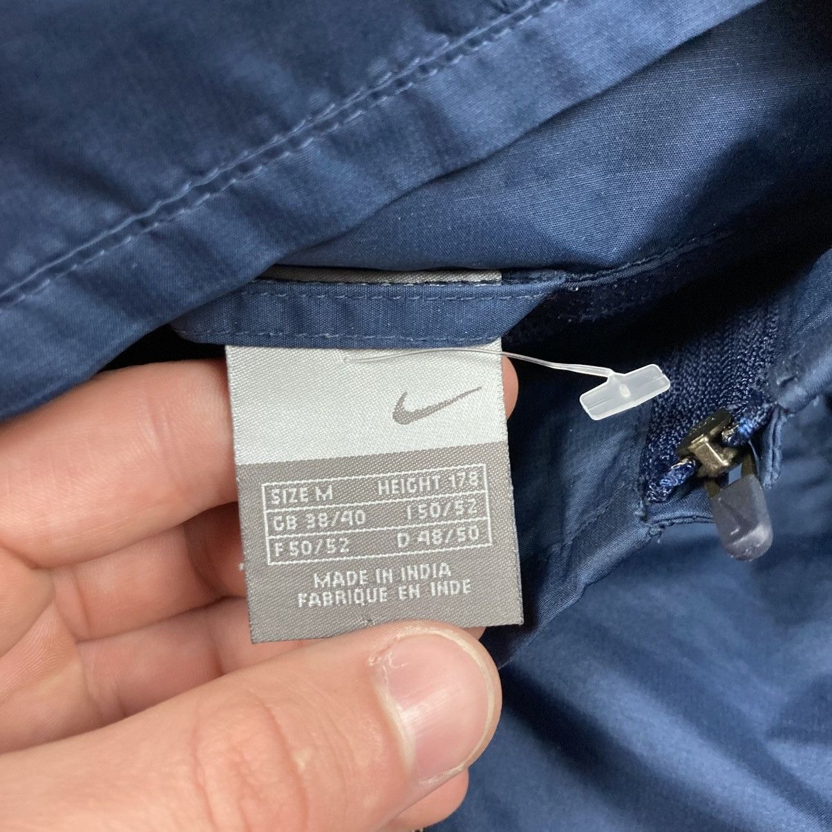 Nike Vintage Nike Shox Big Logo Oversized Nylon Zip Track Jacket Size US M / EU 48-50 / 2 - 8 Thumbnail