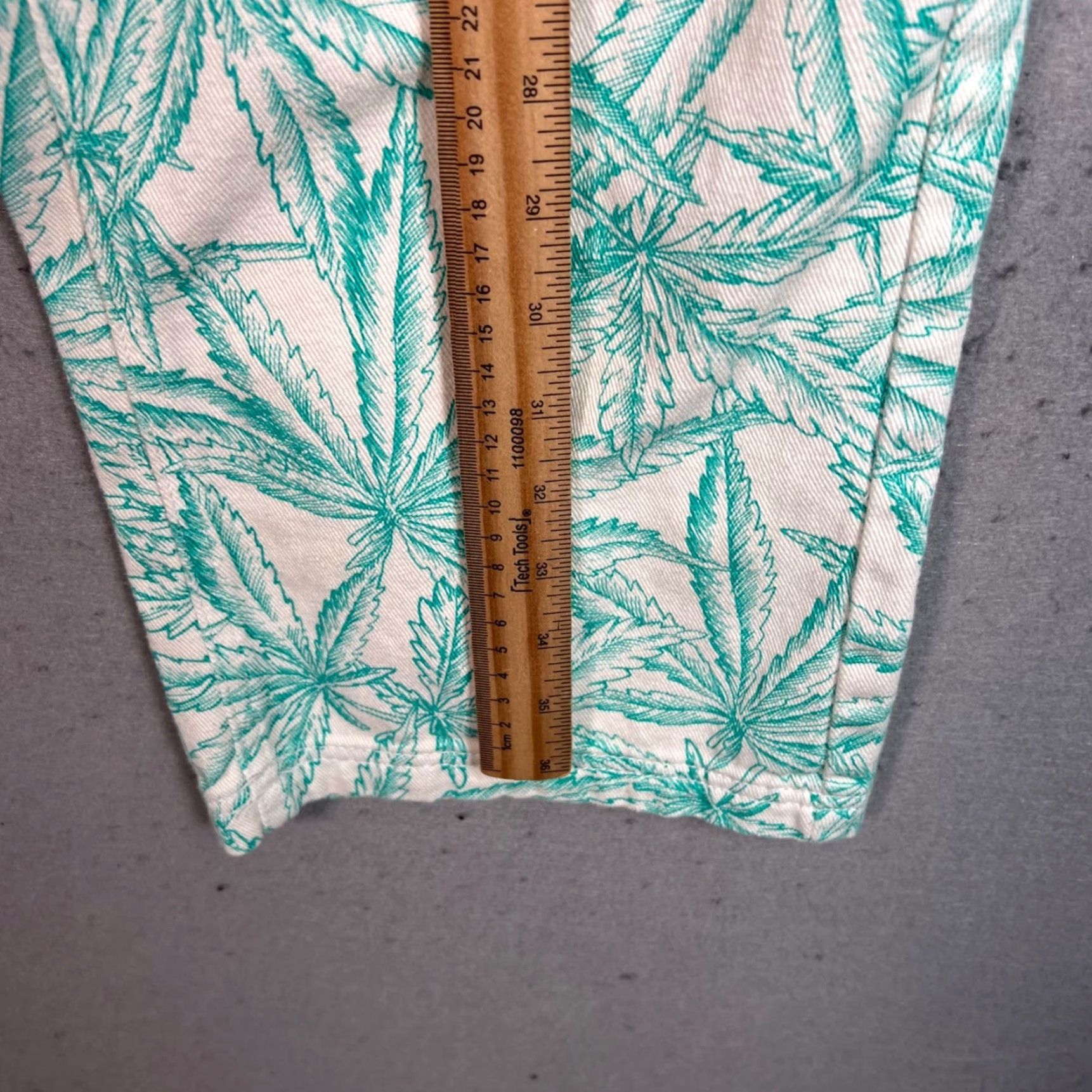 Bdg BDG Floral Print Pants Green White Cotton Ankle Adult Womens 25 Size 42" / US 20 - 5 Thumbnail