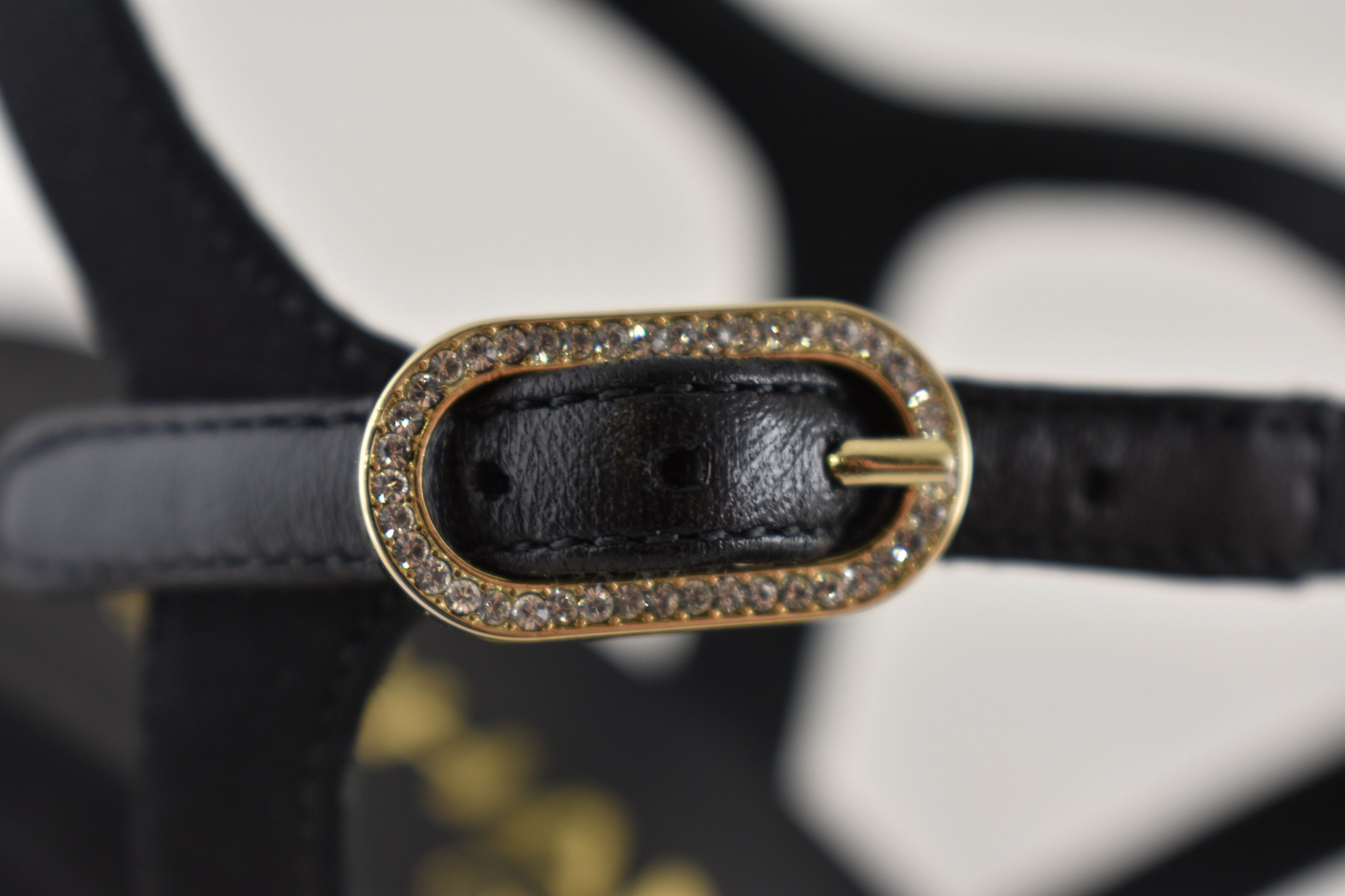 Chanel Chanel 24B Strappy Crystal CC Logo Block Heel Sandal 38 Size US 8 / IT 38 - 9 Thumbnail