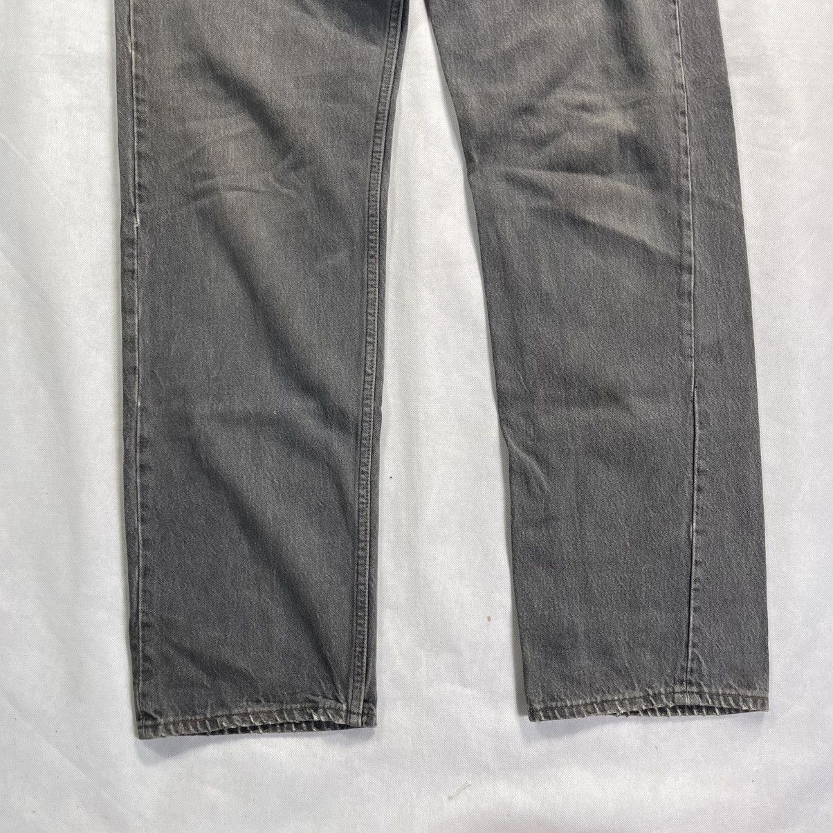 Levi's Vintage Clothing Vintage 80s Levis 501 Charcoal Fades Patina Jeans Size US 35 - 4 Thumbnail