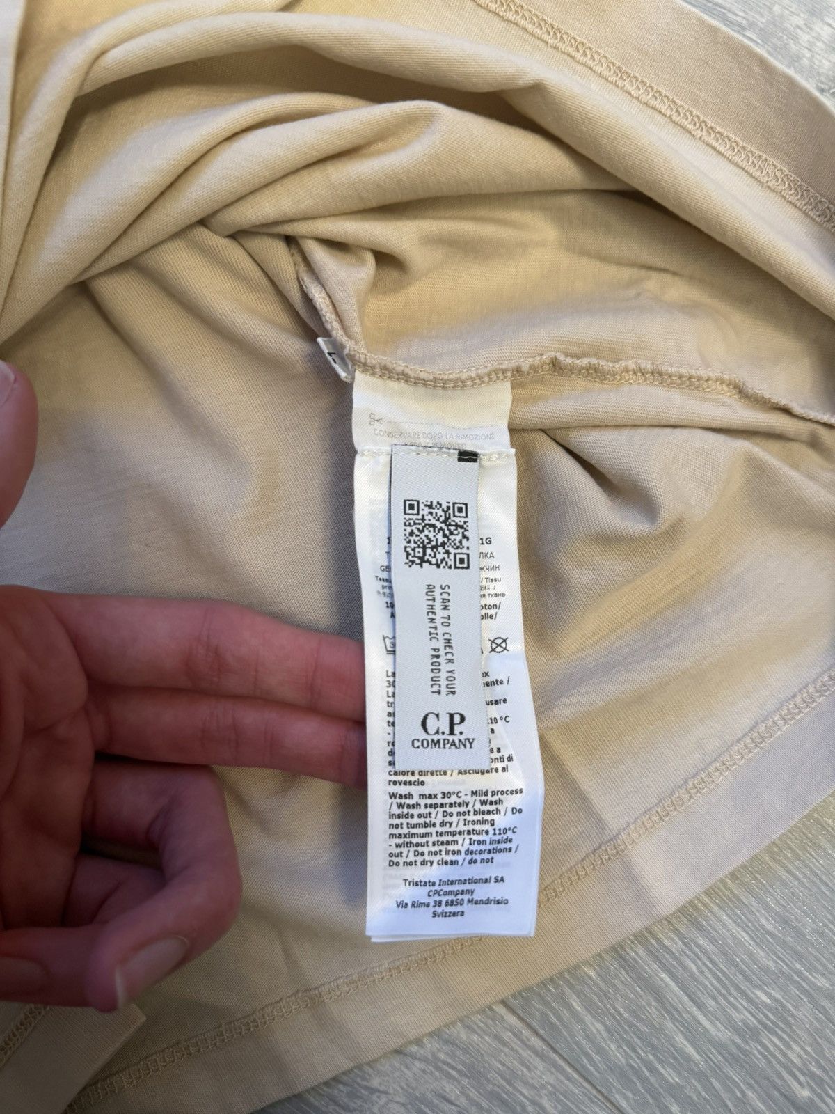 C.P. Company CP Company Graphic Streetwear Brand New Beige Mens Tee Size US XL / EU 56 / 4 - 8 Thumbnail