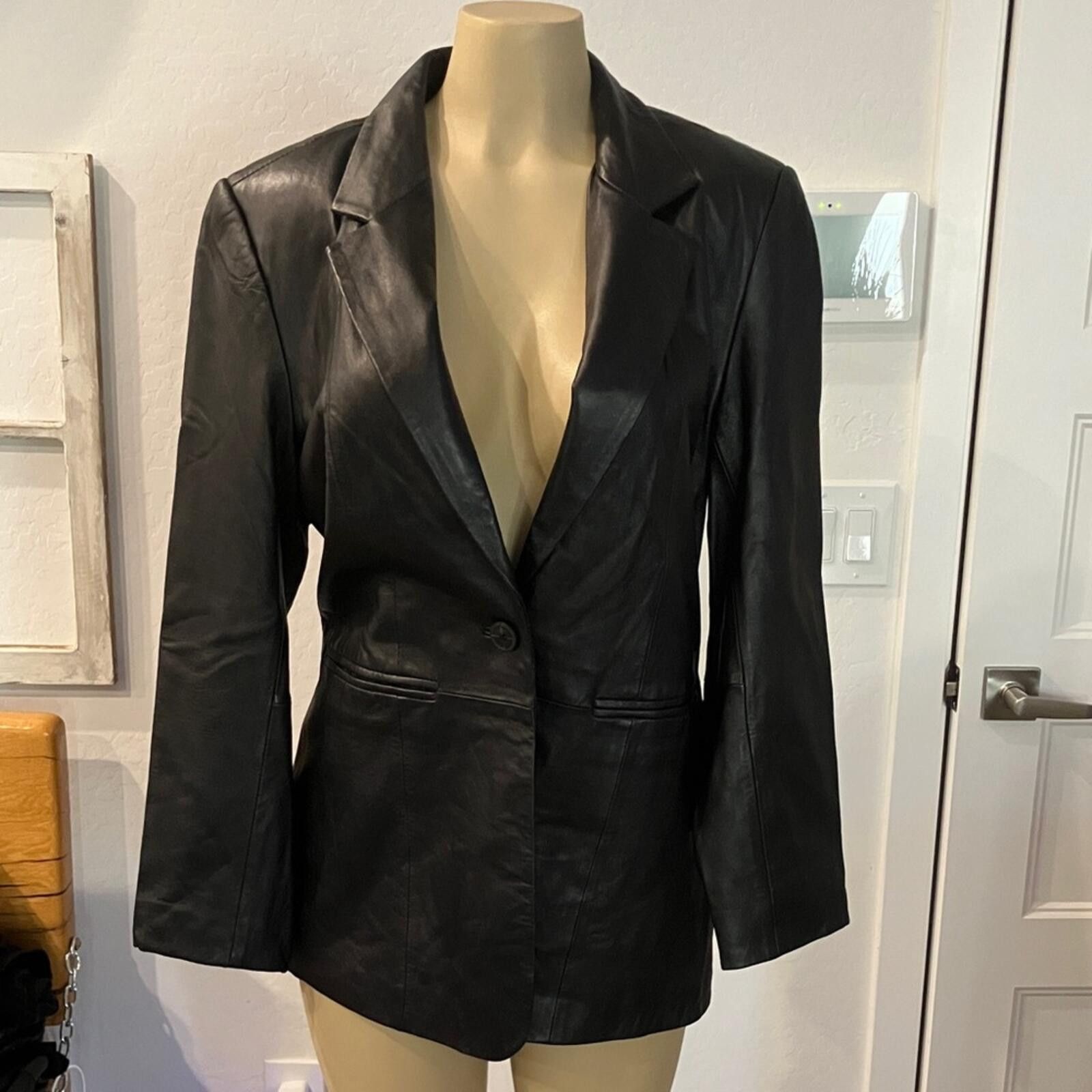 Denim & Co. NWOT Denim&Co Black Leather Blazer Size M / US 6-8 / IT 42-44 - 1 Thumbnail