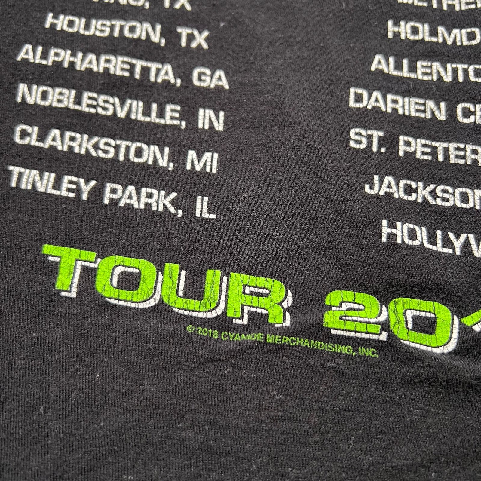 Vintage Poison Tour 2018 Raglan Band T Shirt 3/4 Sleeve Rock L/M Size US L / EU 52-54 / 3 - 3 Thumbnail