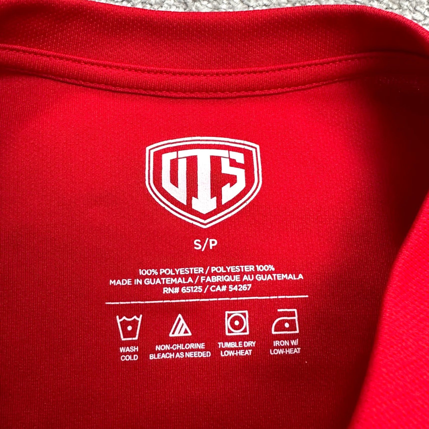 Vintage OTS Red Crew Neck Long Sleeve T-Shirt Mens Small San Francisco 49ers Graphic Tee Size US S / EU 44-46 / 1 - 4 Thumbnail