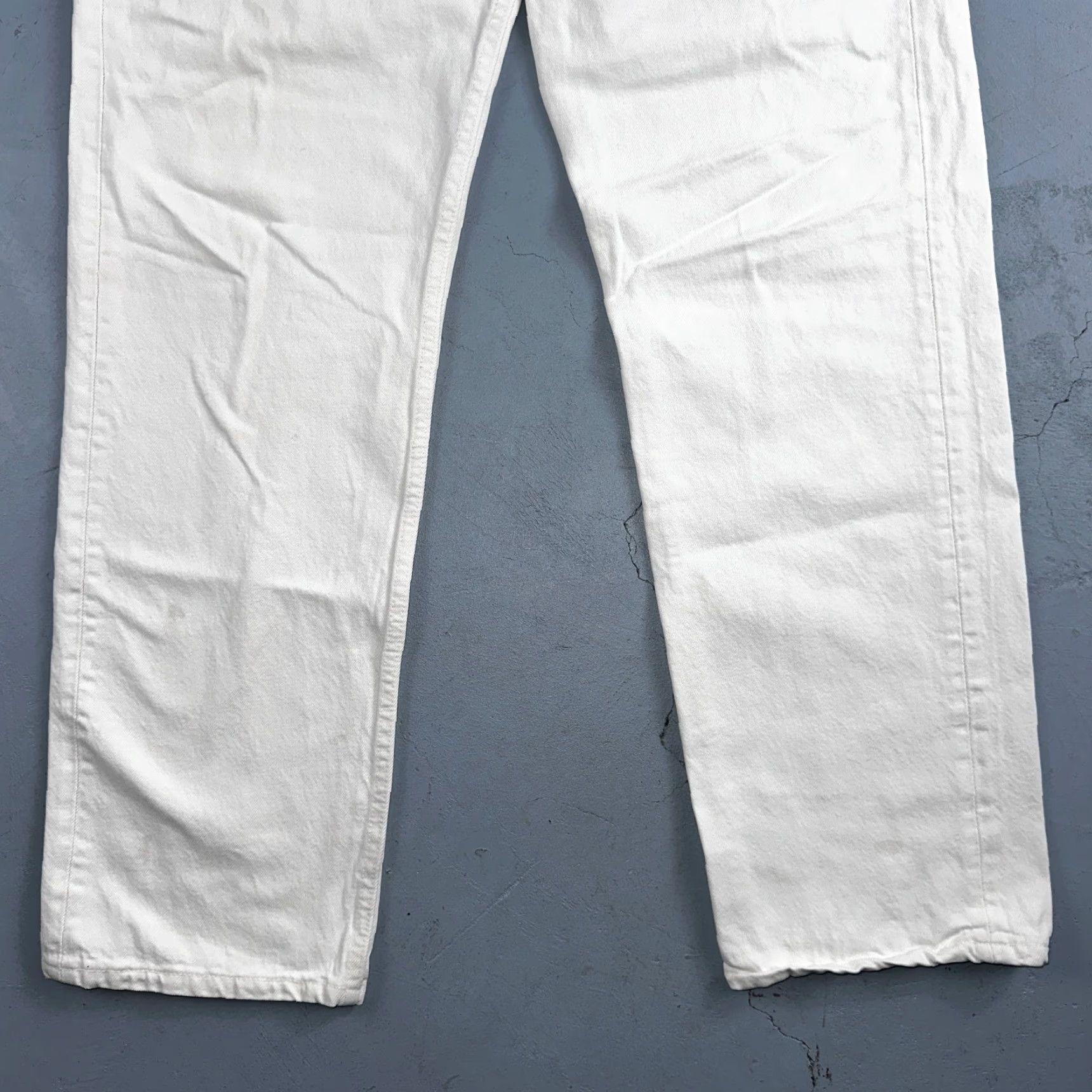 Levi's VINTAGE Levi's 501 Jeans Men Regular Fit Straight Leg 80s USA Light Wash 38x32 Size US 38 / EU 54 - 3 Thumbnail