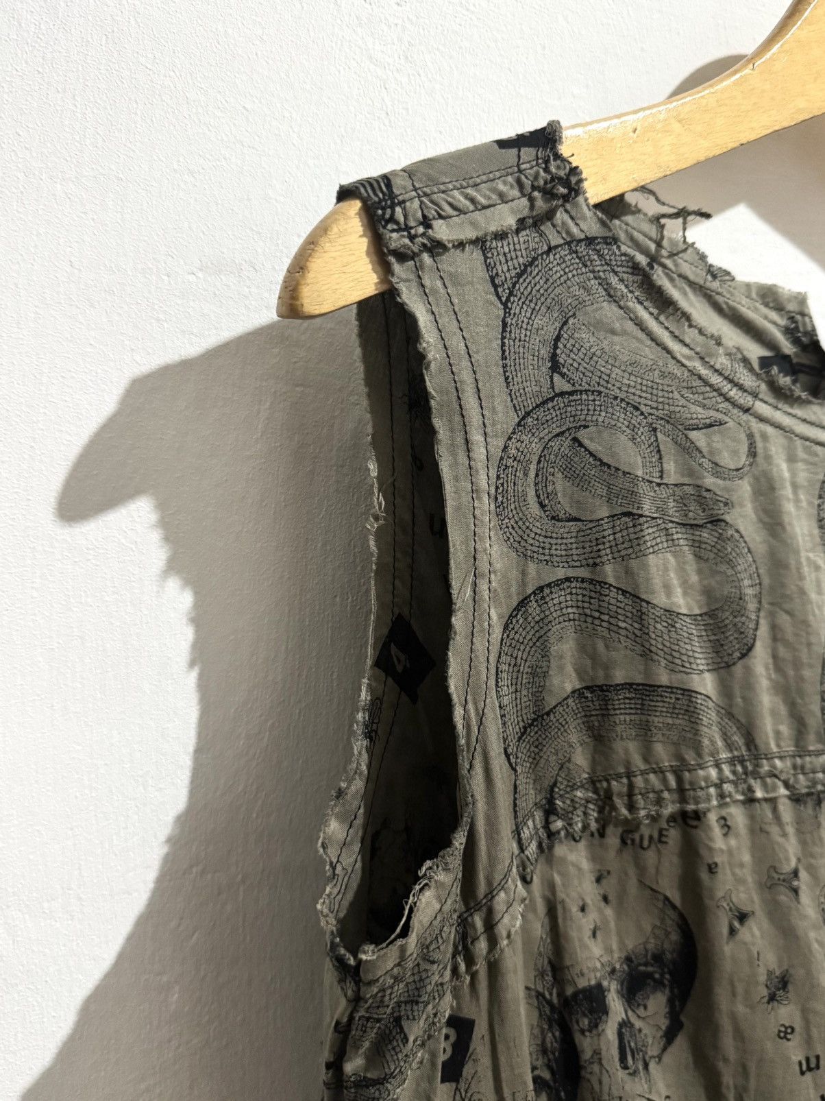 Hysteric Glamour Vintage Hysteric Glamour Snake Skull Sleevess Dres Size M / US 6-8 / IT 42-44 - 11 Thumbnail