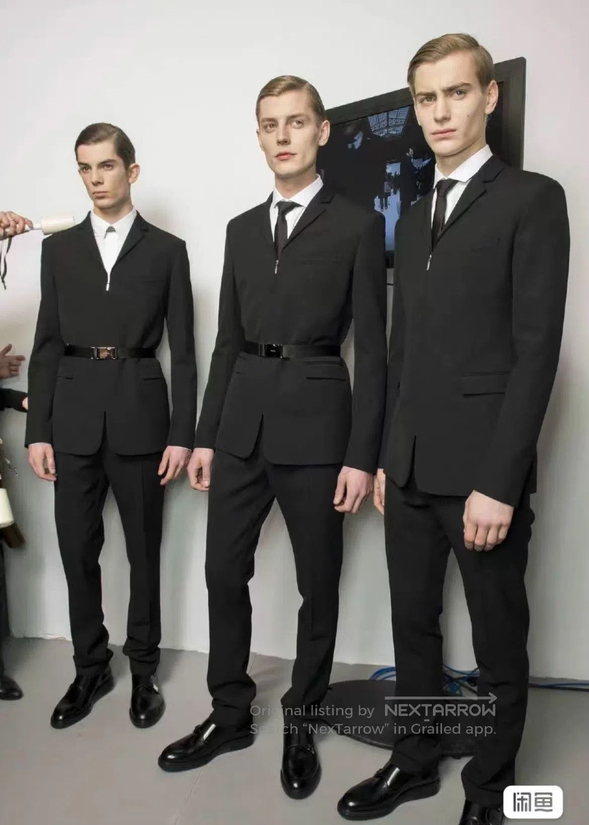 Dior Dior Elegant waist belt and zipper suit jacket| Size 46R - 2 Thumbnail
